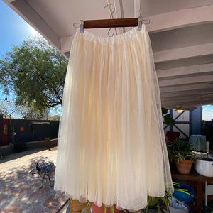 NO BRAND SMALL TULLE SKIRT